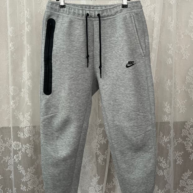 L) 나이키 테크팩 조거 팬츠 그레이