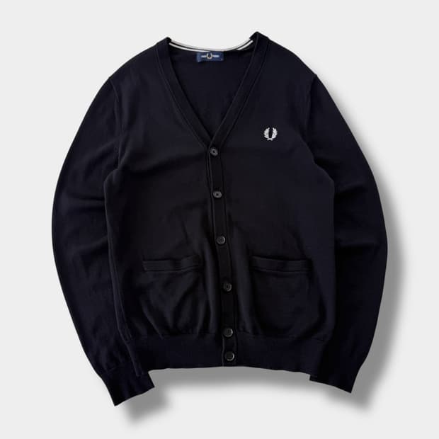 프레드페리 루즈핏 블랙 클래식 메리노 울 가디건