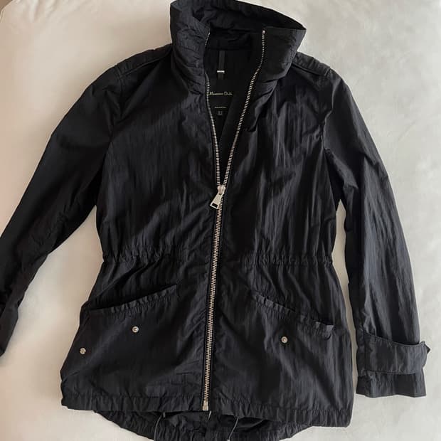 Massimo Dutti 블랙깃 자켓