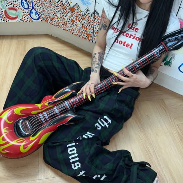 더미스테리어스호텔 레이어드 체크 조거팬츠