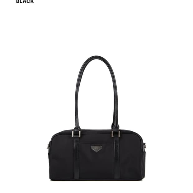 레더리 보스턴 나일론 숄더백 검정색상 팝니다