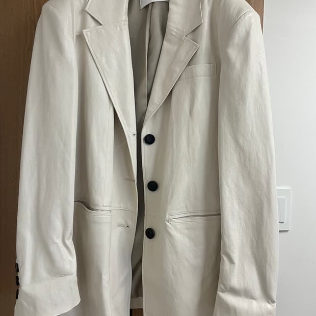 에스이오 seo 와이드 화이트 레더 재킷