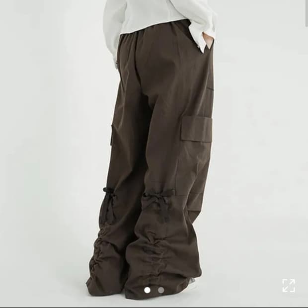바이너리원 키미스 백셔링 리본 카고 파러슈트팬츠