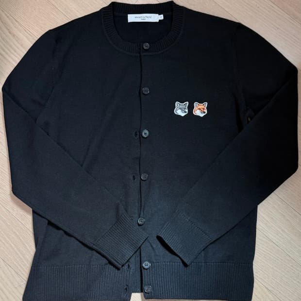 메종키츠네 가디건(Black)