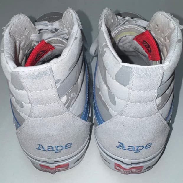 반스 에이프 스니커즈