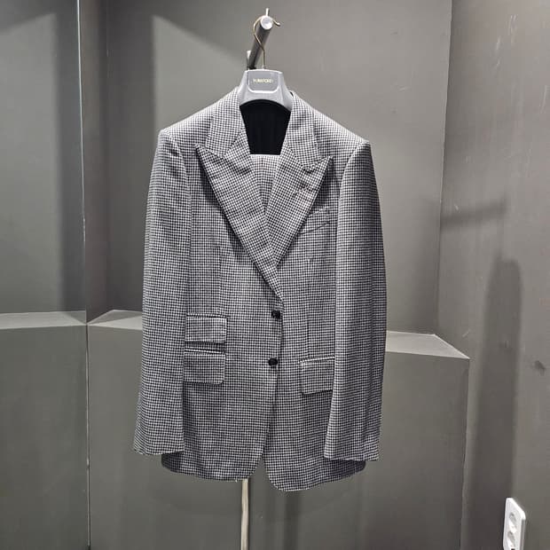 톰포드 쉘튼 울 & 실크 하운드투스 투피스 셋업