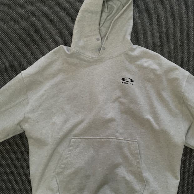 그레일즈 후드티