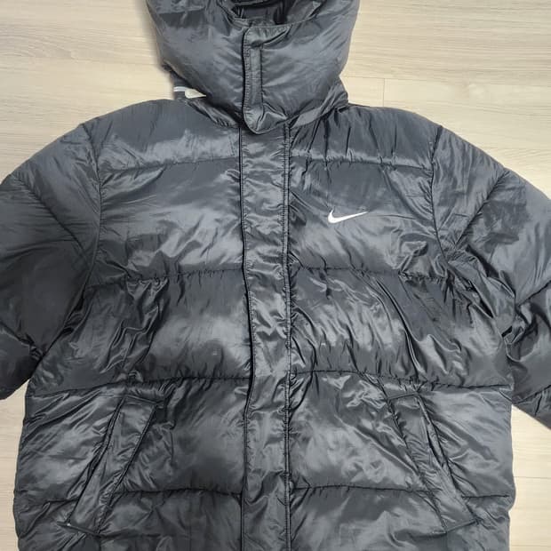 나이키 써마핏 패딩