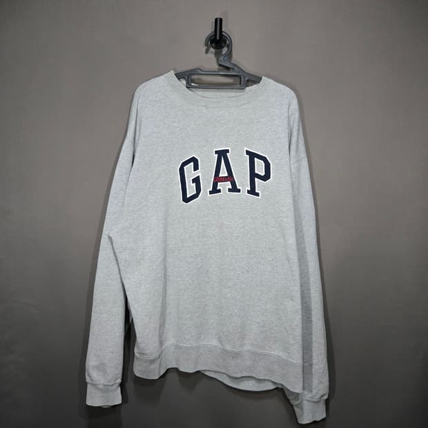 GAP 맨투맨 그레이