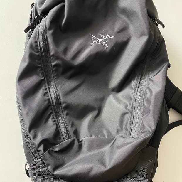 아크테릭스 멘티스 26 블랙 구형로고