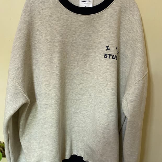 아이엠 스튜디오 맨투맨