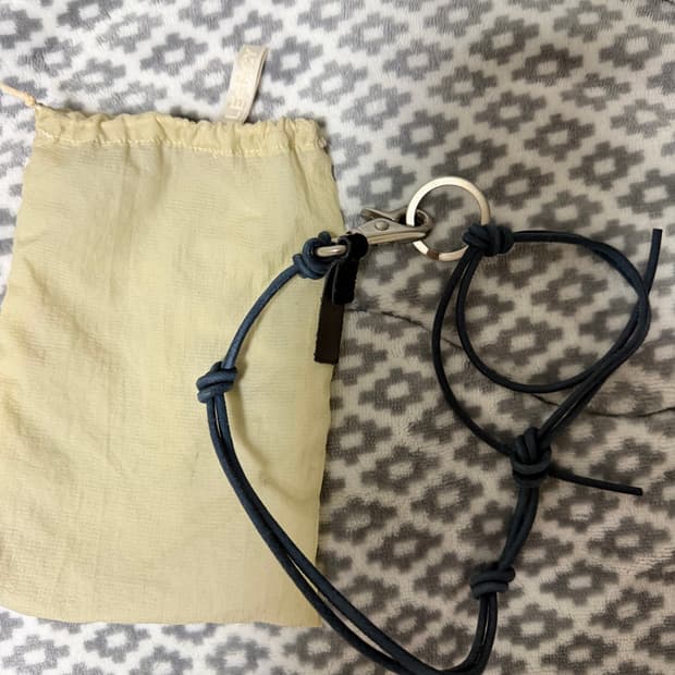 아워레가시 라돈 네이비