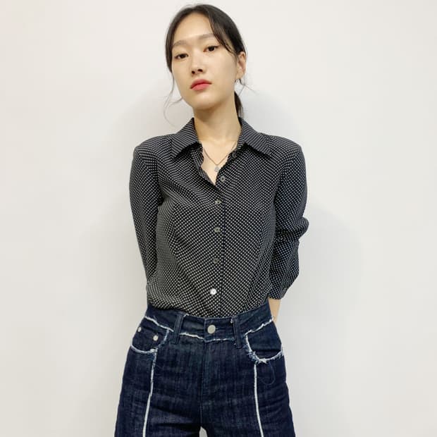 셀린느 실크 도트 블라우스