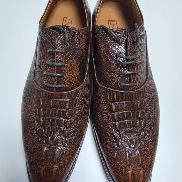 수제맞춤 구두입니다(280m)