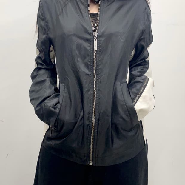  one line white point nylon jacket