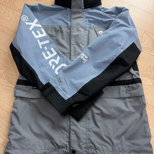 Thisisneverthat 고어텍스 하드쉘 자켓