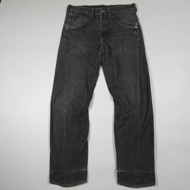 리바이스 엔지니어드 흑청 데님팬츠 