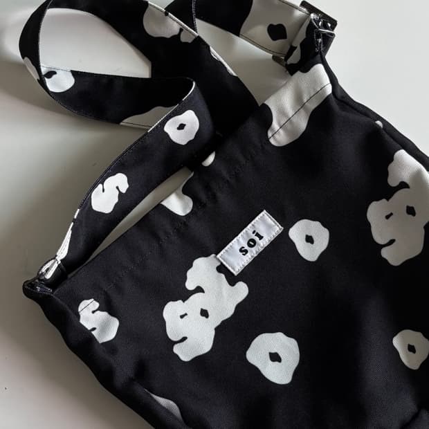 Soi 소이 가방 크로스백 스티치백