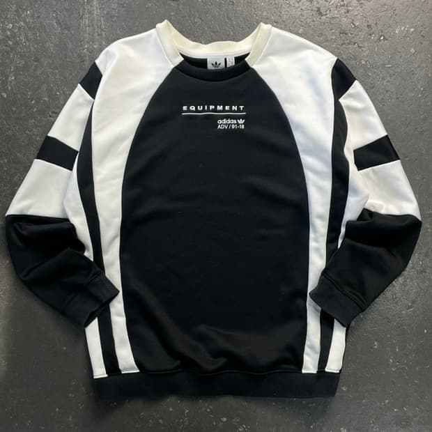 100 아디다스 이큅먼트 맨투맨 