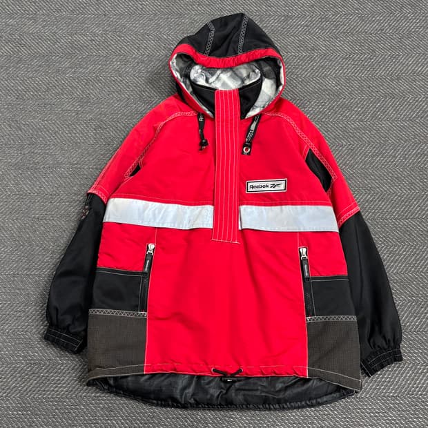  리복 빅로고 올드스쿨 스키 아노락 V0555