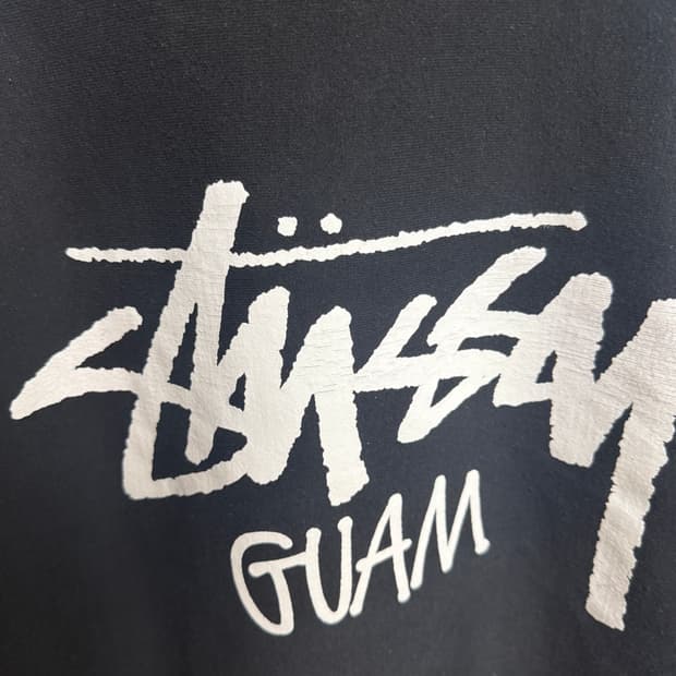 괌스투시 후드티