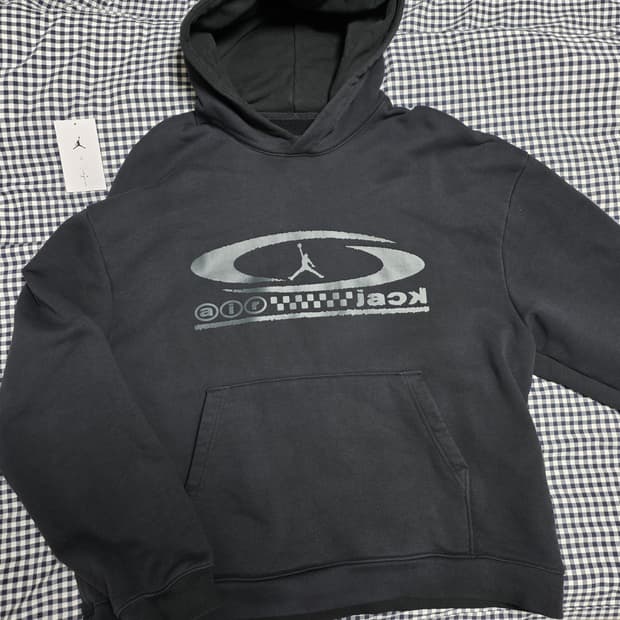 트래비스 스캇 Cactus jack x 에어조던 후드