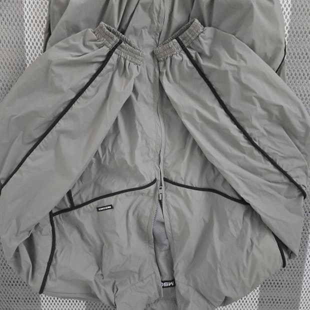 미스치프 윈드브레이커 바람막이 그레이 L 새상품컨디션