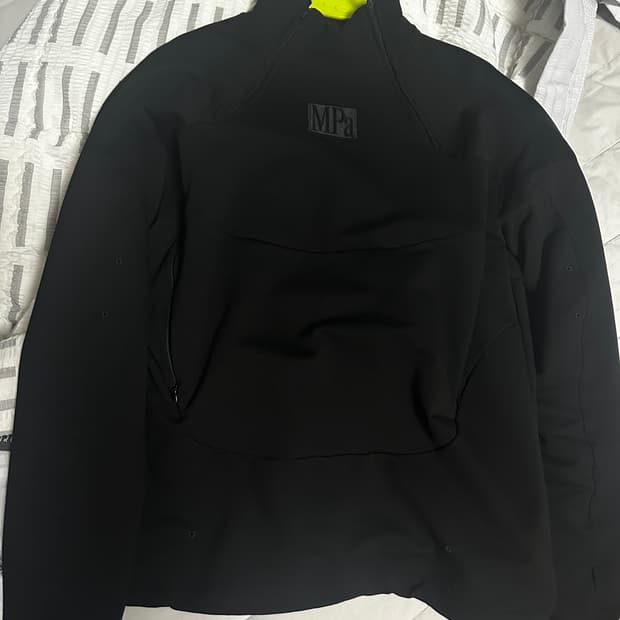 플라스틱 프로덕트 mpa soft-shell half zip