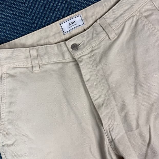 [정품] AMI PARIS 헤링본 코튼 팬츠 - 크림 베이지