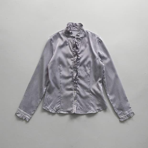 frill shirt 