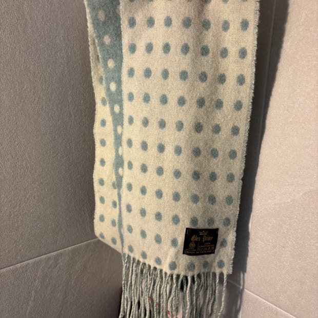 Glen prince 램스울 도트 머플러