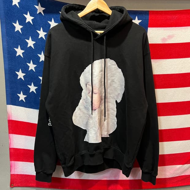 아크메드라비 후드티