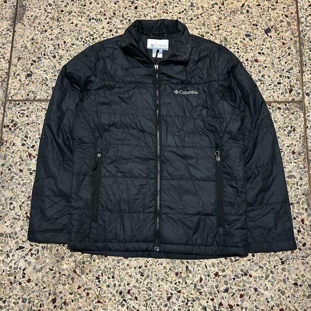 콜롬비아(Columbia) 블랙 경량패딩 지켓