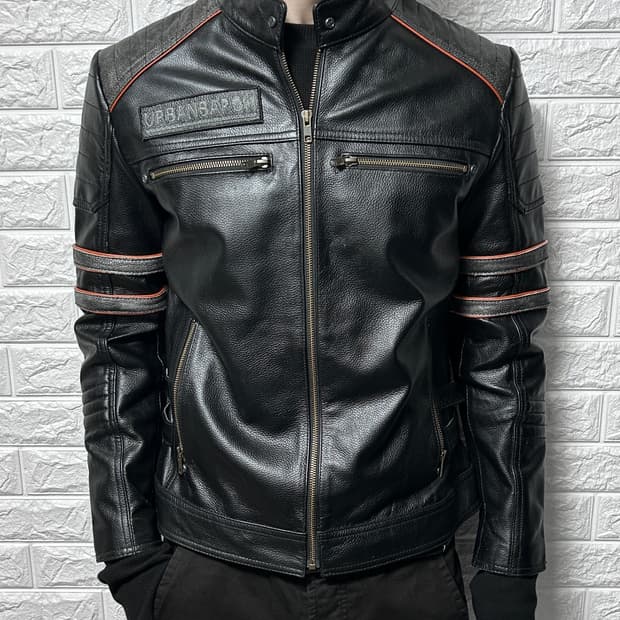 VIIBOY 스컬 패치 카우 레더 자켓