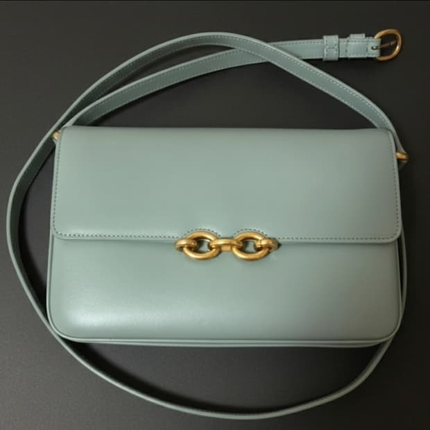 정품) 생로랑 르마이옹 크로스백