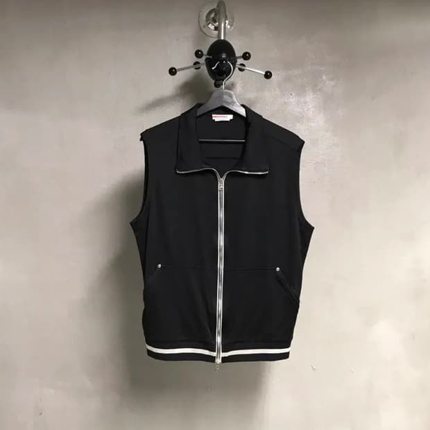 프라다 조끼 xl 105