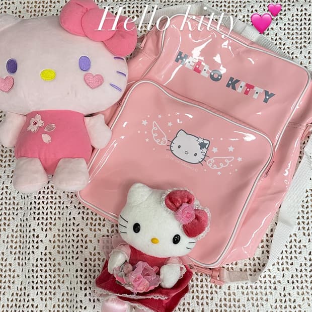 🤍레어템 미사용 헬로키티 PVC 백팩 2004 SANRIO 대장템 🤍