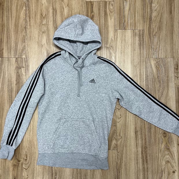 아디다스 후드 티셔츠 M