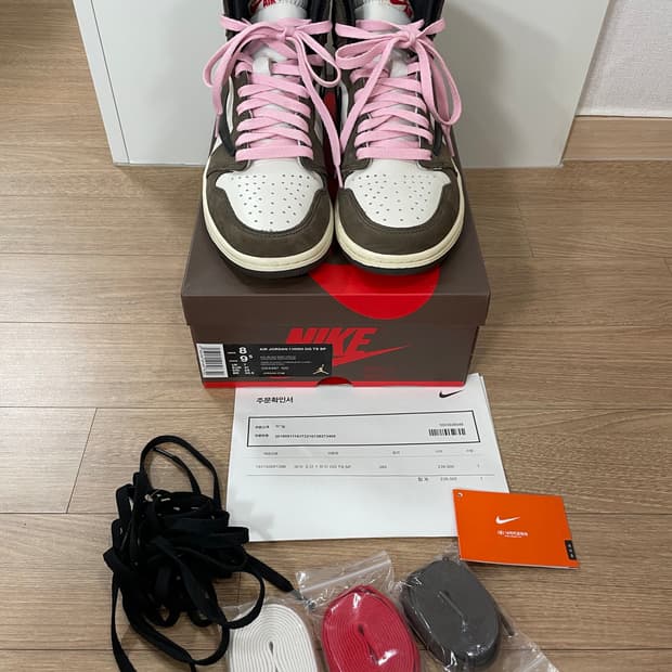 [260] 조던 1 x 트래비스 스캇 레트로 하이 OG SP 모카