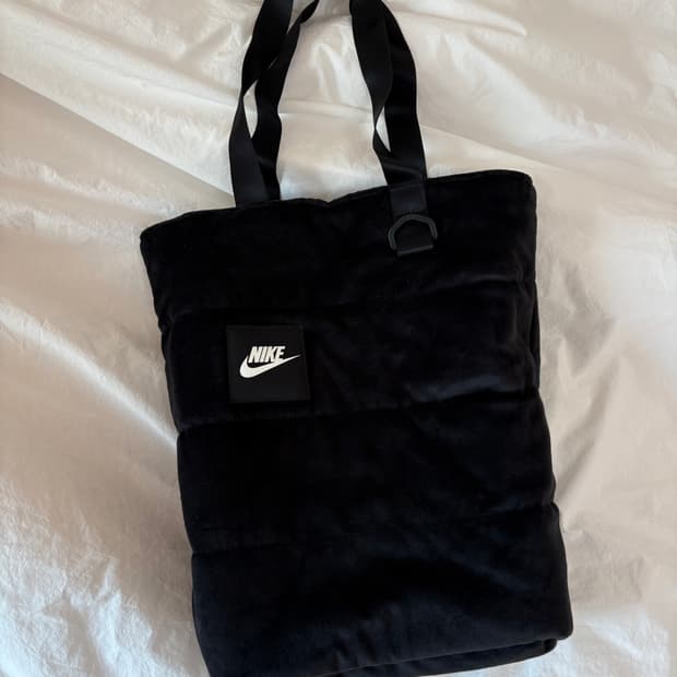 나이키 리버시블 가방