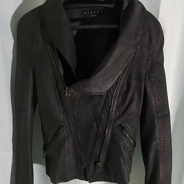 multi-zipway leather jk