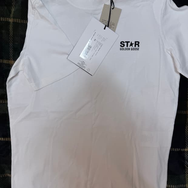 골든구스 티셔츠