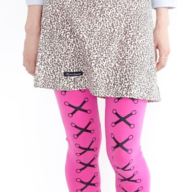 샵페어리 leopard mini slit skirt (cream)