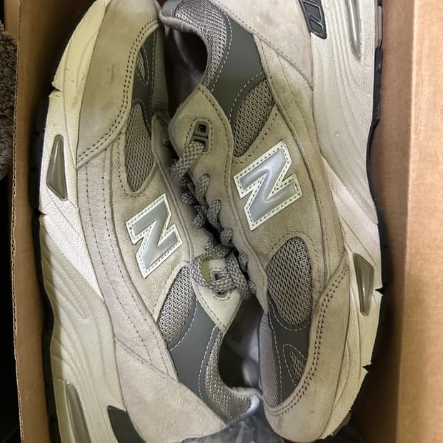 뉴발란스 991 그레이 270