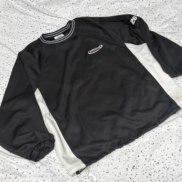 Freak’s Store 웜업 맨투맨 M