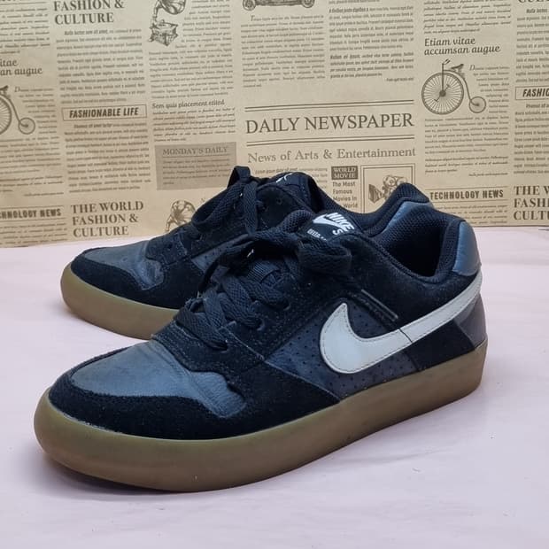 나이키 델타포스 벌크블랙 운동화 235