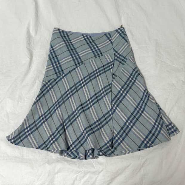 (재판매) 버버리 블루라벨 하늘체크 스커트