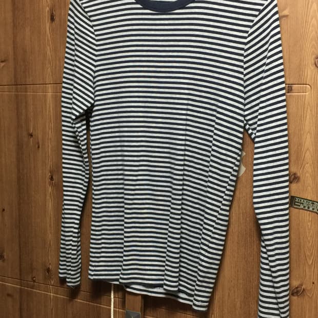 유니클로 줄무늬 긴팔 티셔츠