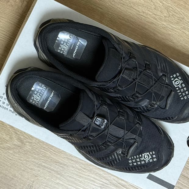 살로몬 mm6 마르지엘라 뮬 275