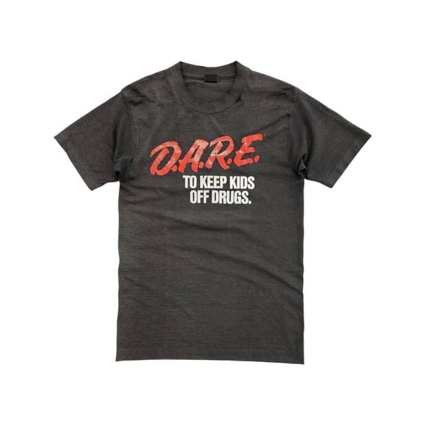 8-90’s Hard Faded D.A.R.E T-Shirt